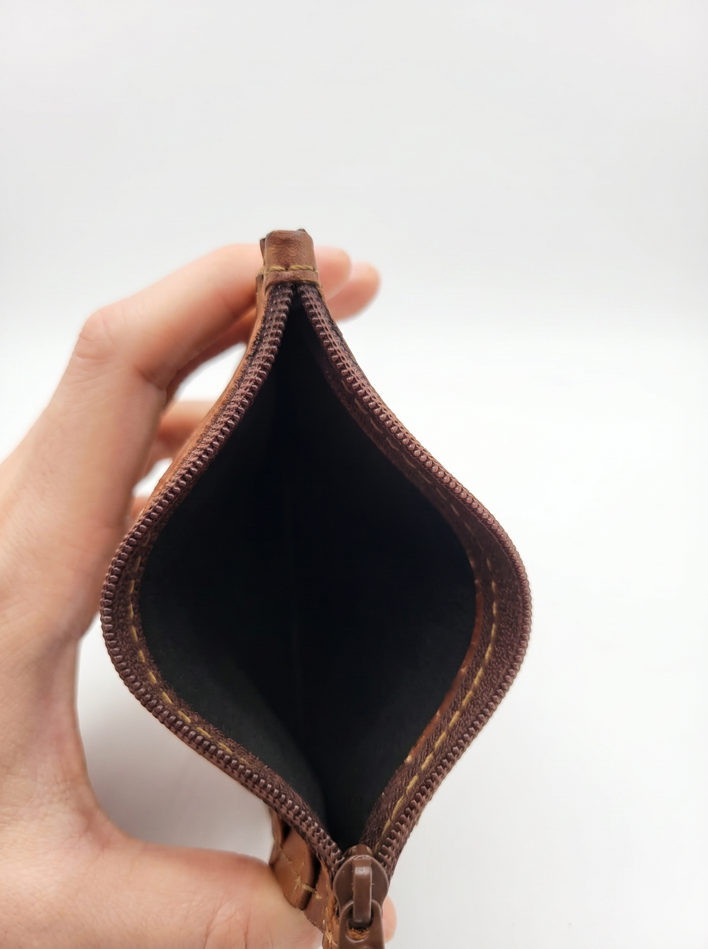 Slim Leather Card Wallet w/ Bracelet