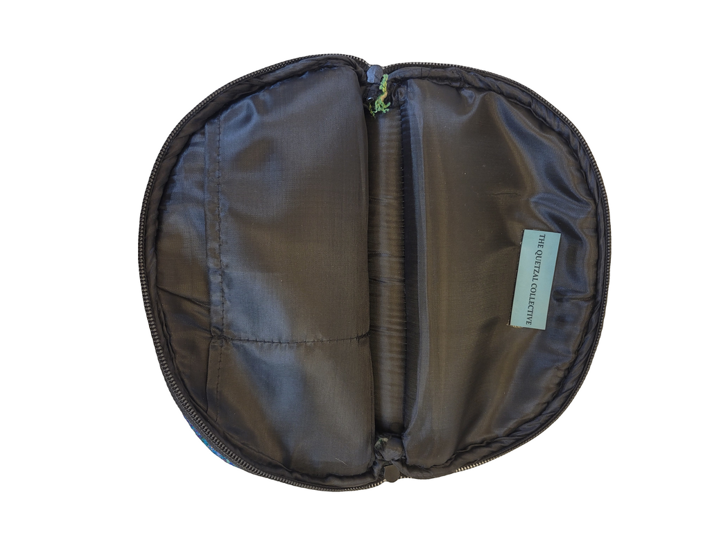 Empanada Clutch